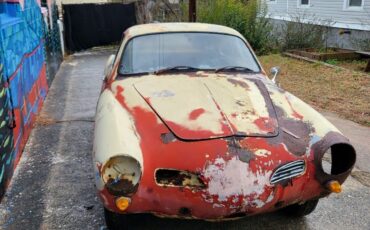 Volkswagen-Karmann-Ghia-1970-Coupe-18