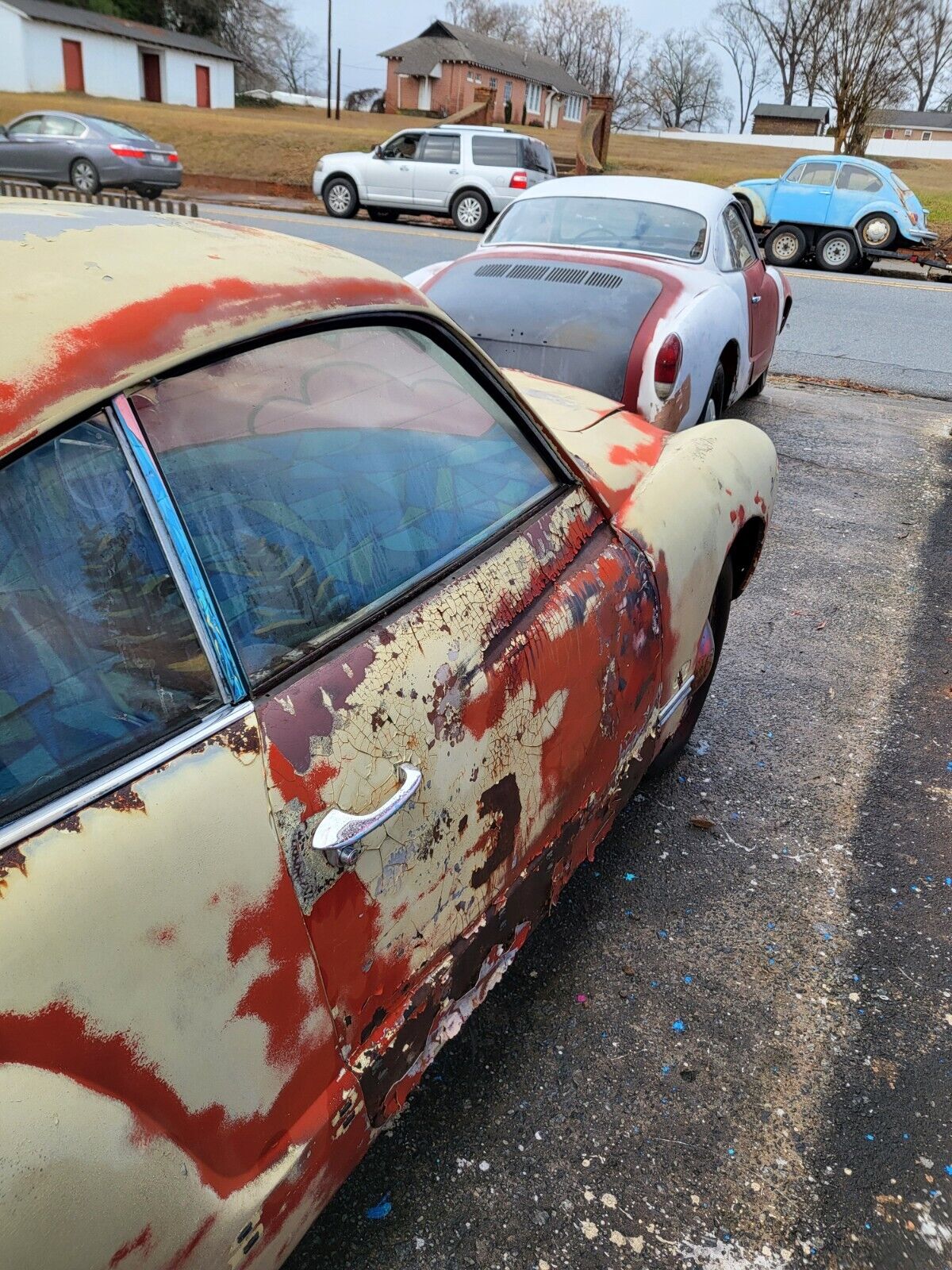 Volkswagen-Karmann-Ghia-1970-Coupe-21