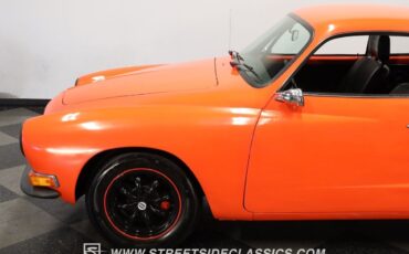 Volkswagen-Karmann-Ghia-1970-Coupe-22