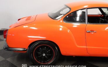 Volkswagen-Karmann-Ghia-1970-Coupe-27