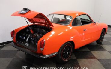 Volkswagen-Karmann-Ghia-1970-Coupe-29