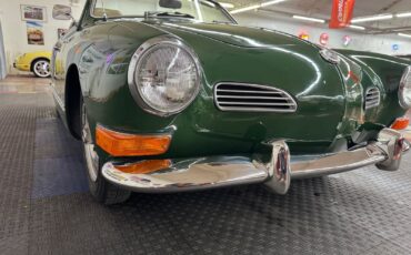 Volkswagen-Karmann-Ghia-1971-2-door-10