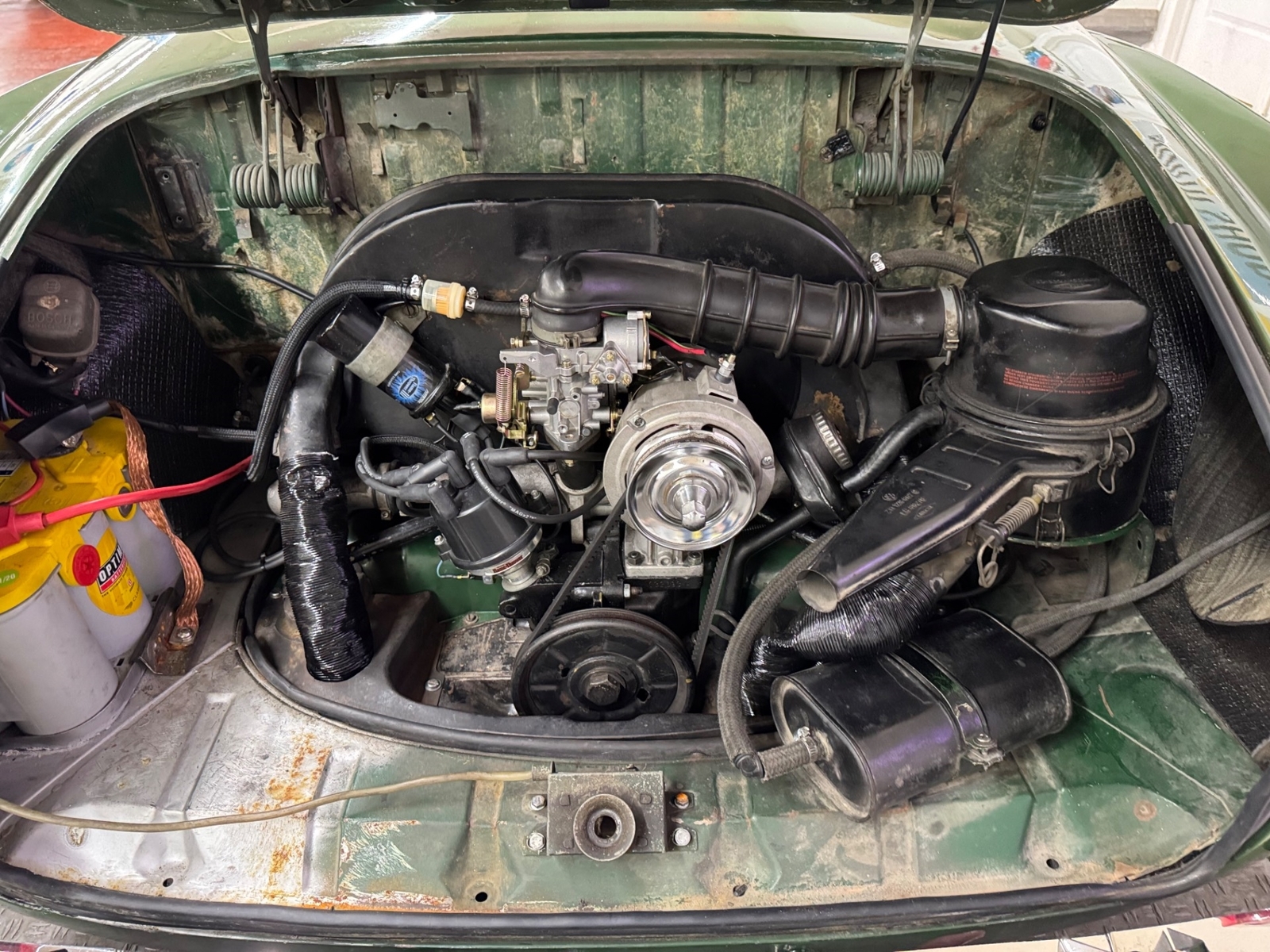 Volkswagen-Karmann-Ghia-1971-2-door-16