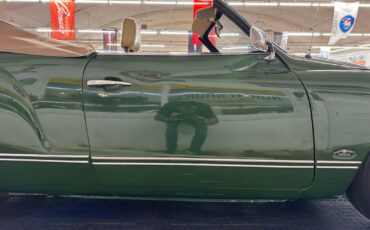 Volkswagen-Karmann-Ghia-1971-2-door-25