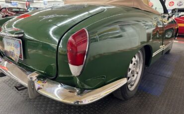 Volkswagen-Karmann-Ghia-1971-2-door-27