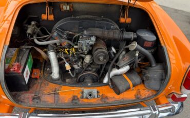 Volkswagen-Karmann-Ghia-1971-Coupe-7
