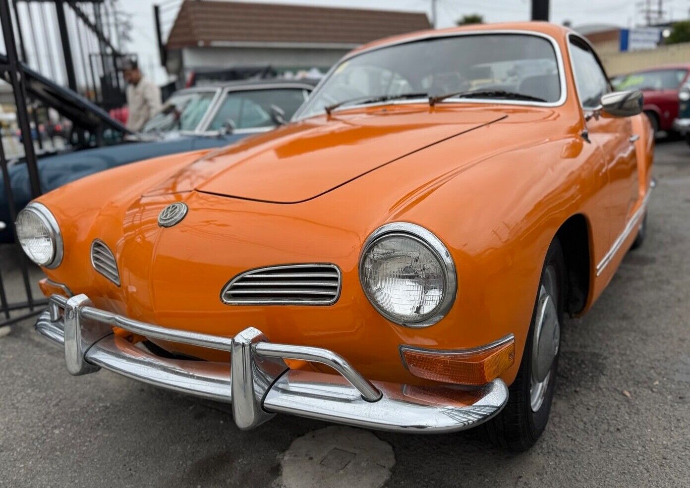 Volkswagen-Karmann-Ghia-1971-Coupe