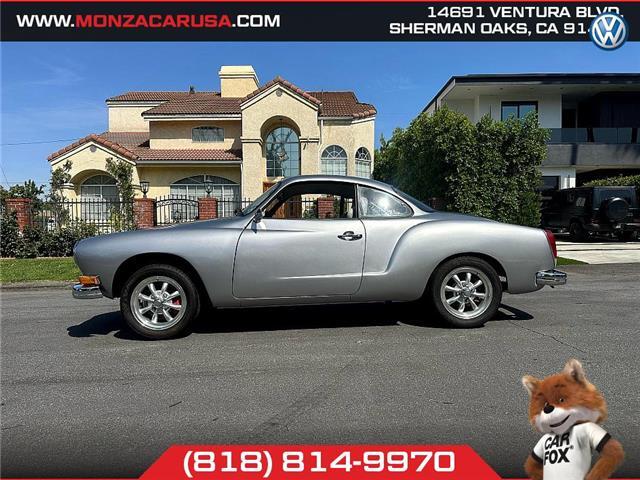 Volkswagen-Karmann-Ghia-1973-Coupe-3
