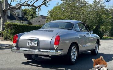 Volkswagen-Karmann-Ghia-1973-Coupe-7