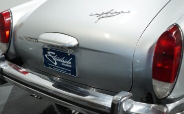 Volkswagen-Karmann-Ghia-1974-Coupe-22