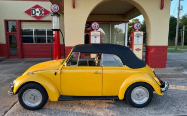 Volkswagen-Karmann-cabriolet-1968-yellow-2