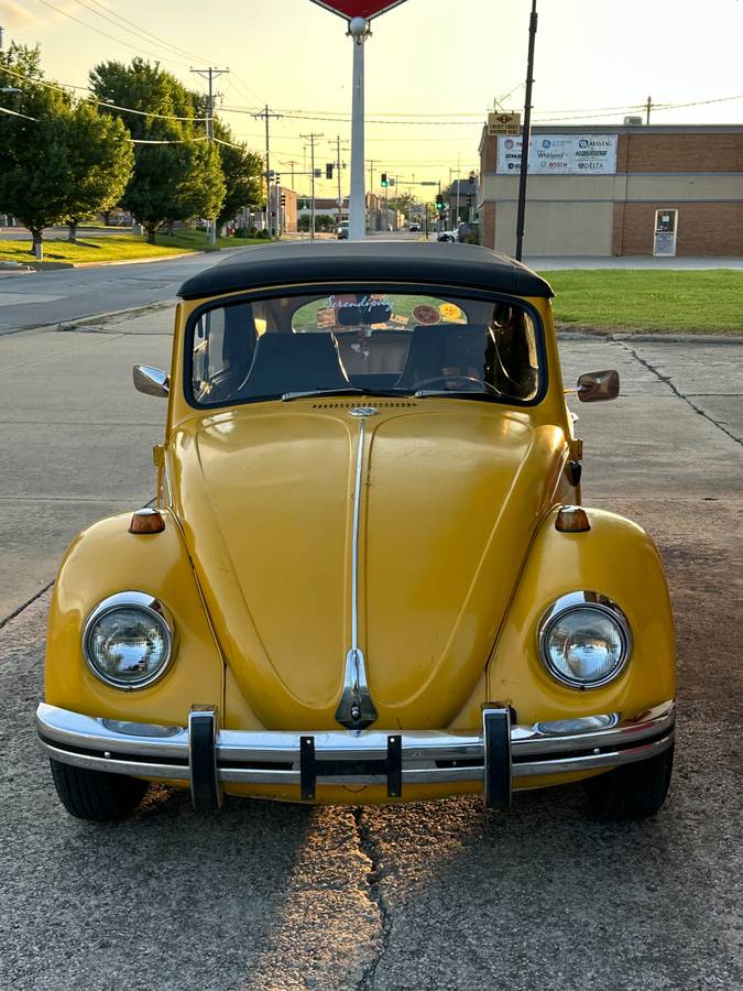 Volkswagen-Karmann-cabriolet-1968-yellow-4