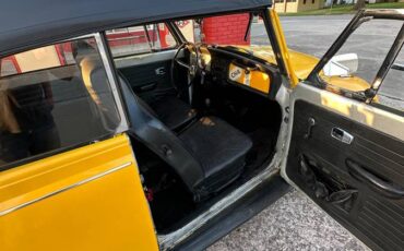 Volkswagen-Karmann-cabriolet-1968-yellow-8