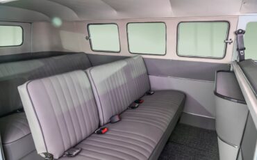 Volkswagen-Microbus-1959-Van-10