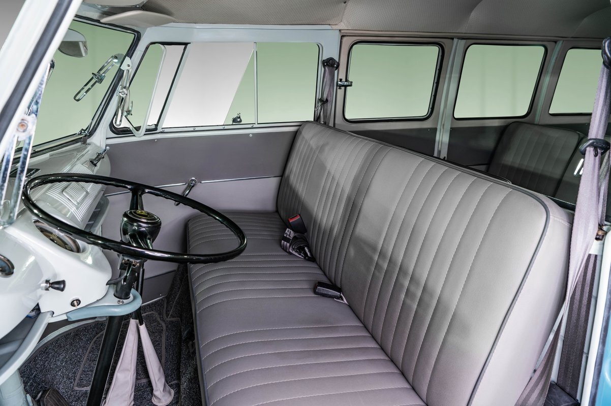 Volkswagen-Microbus-1959-Van-19