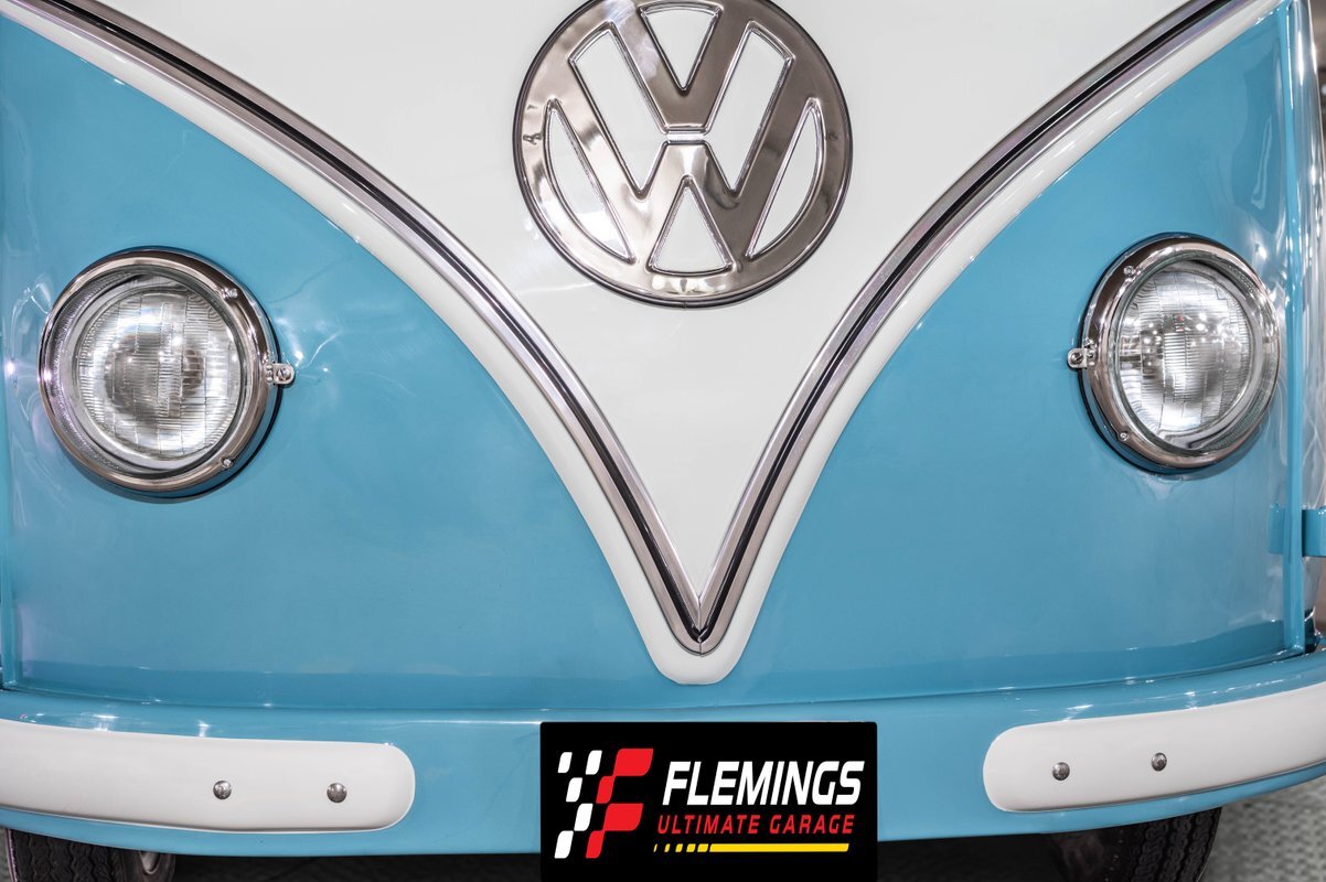 Volkswagen-Microbus-1959-Van-23
