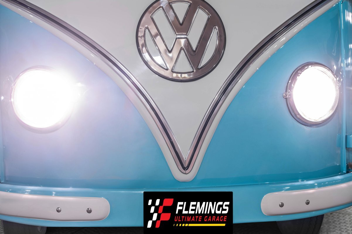 Volkswagen-Microbus-1959-Van-24