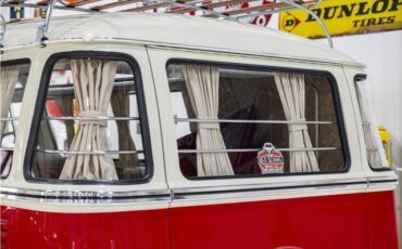 Volkswagen-Microbus-Type-2-VW-Bus-1974-Camper-Van-13