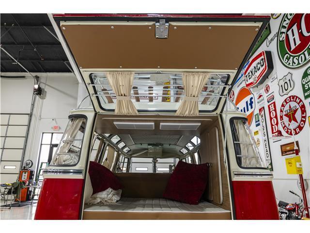 Volkswagen-Microbus-Type-2-VW-Bus-1974-Camper-Van-15