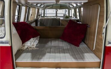 Volkswagen-Microbus-Type-2-VW-Bus-1974-Camper-Van-16