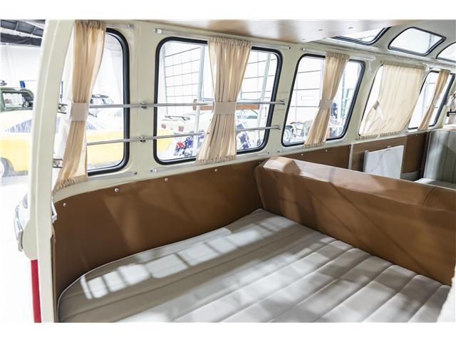 Volkswagen-Microbus-Type-2-VW-Bus-1974-Camper-Van-18
