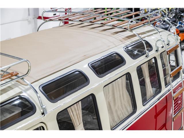 Volkswagen-Microbus-Type-2-VW-Bus-1974-Camper-Van-30