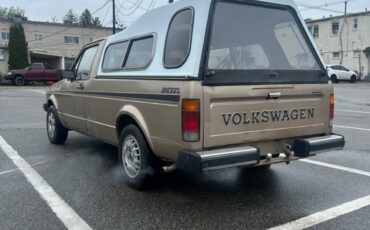 Volkswagen-Rabbit-1981-6