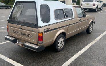 Volkswagen-Rabbit-1981-8
