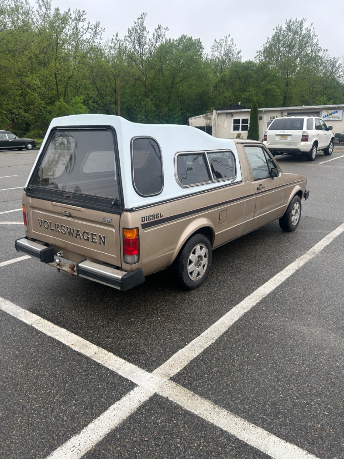 Volkswagen-Rabbit-1981-8