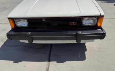 Volkswagen-Rabbit-1984-1