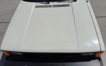 Volkswagen-Rabbit-1984-2