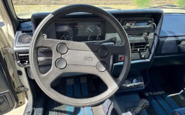 Volkswagen-Rabbit-1984-25