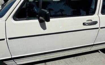 Volkswagen-Rabbit-1984-5