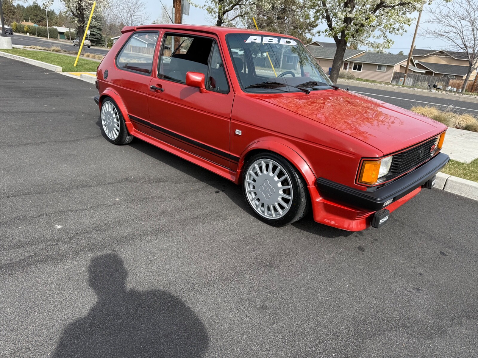Volkswagen-Rabbit-1984-Hatchback-1