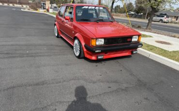 Volkswagen-Rabbit-1984-Hatchback-2