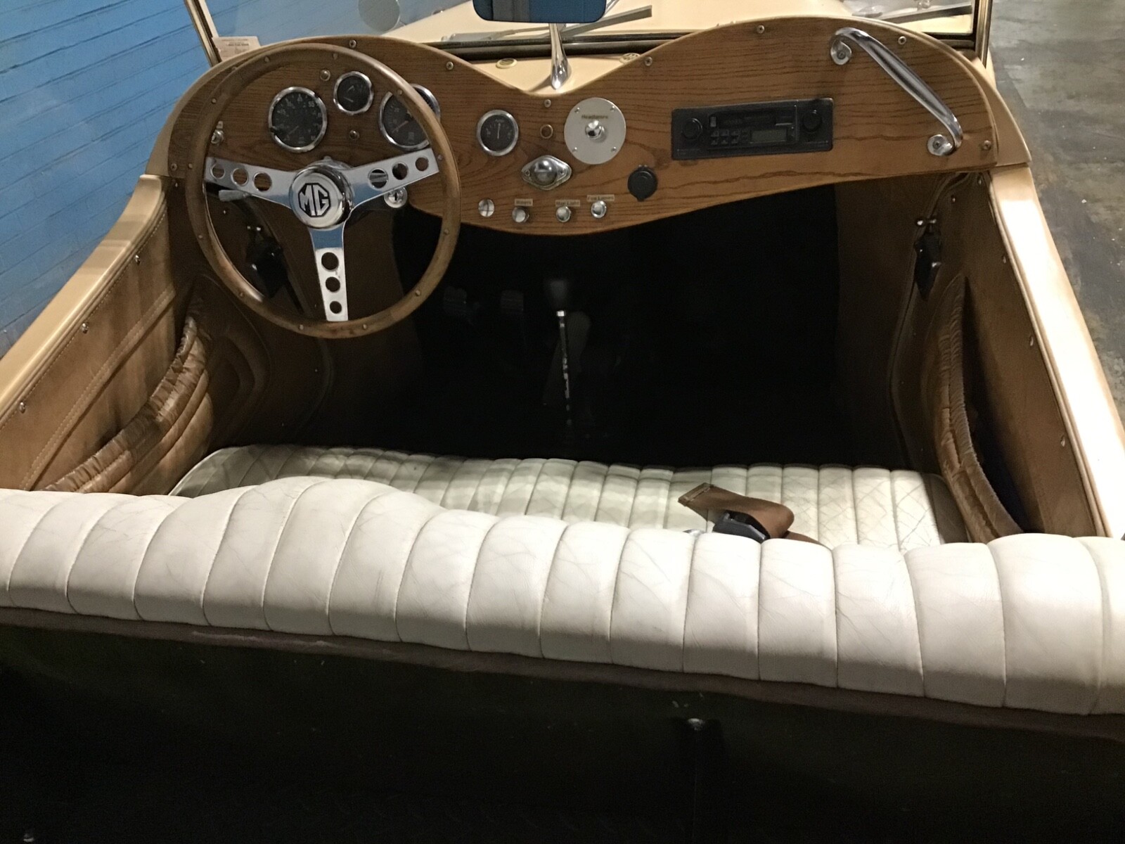 Volkswagen-Roadster-1953-Convertible-12