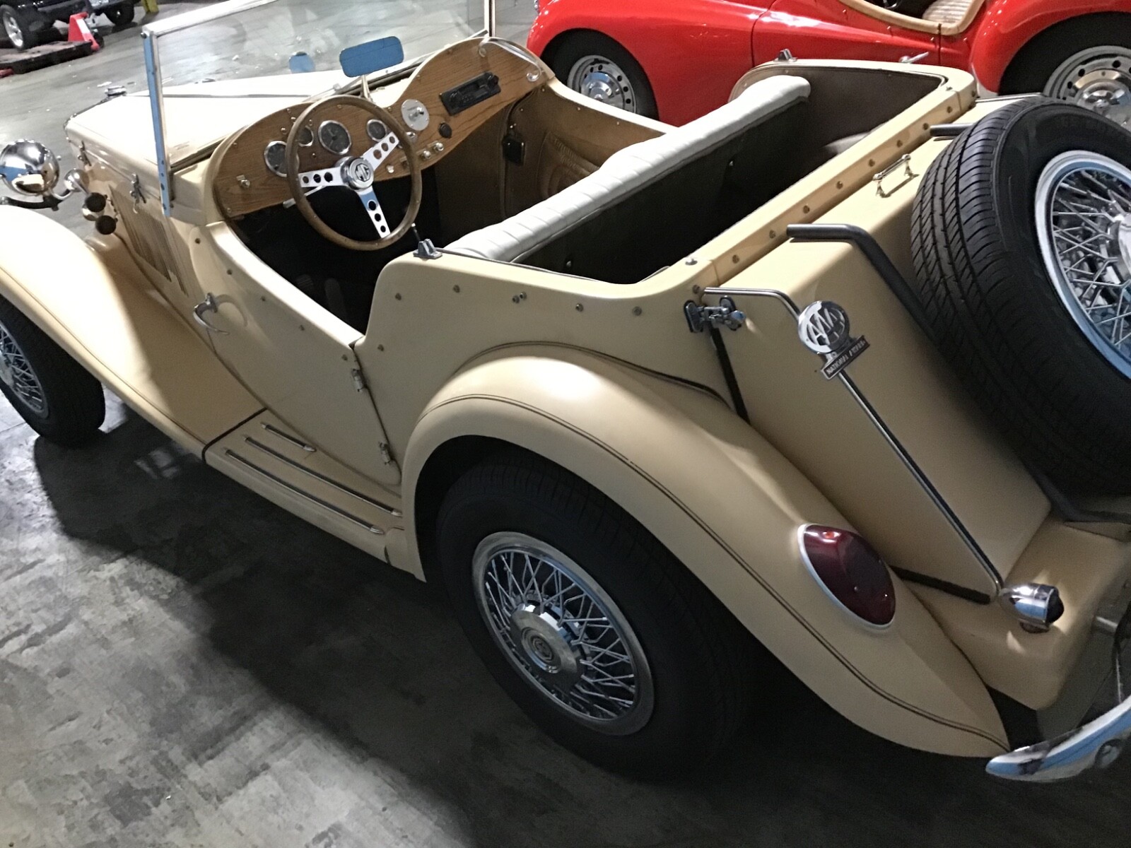 Volkswagen-Roadster-1953-Convertible-25