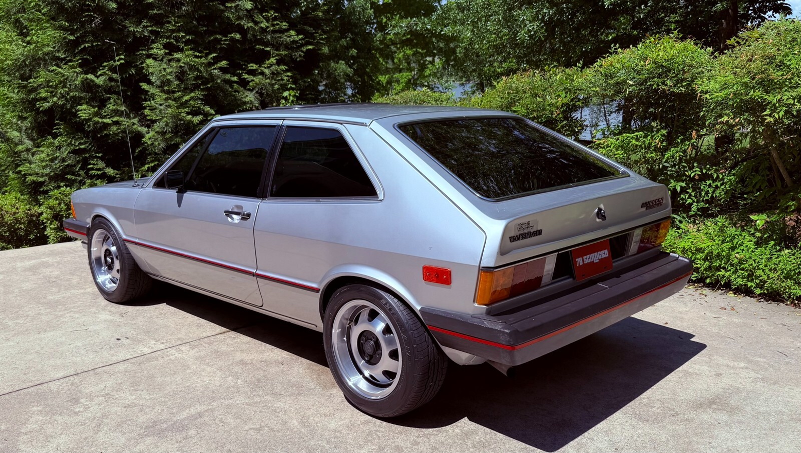 Volkswagen-Scirocco-1978-Coupe-11