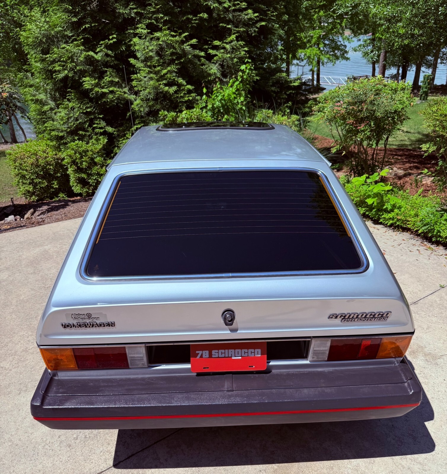 Volkswagen-Scirocco-1978-Coupe-13