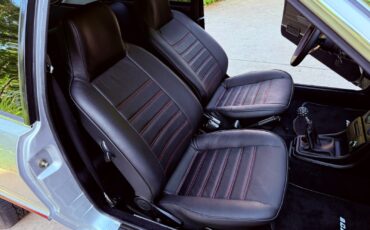 Volkswagen-Scirocco-1978-Coupe-16