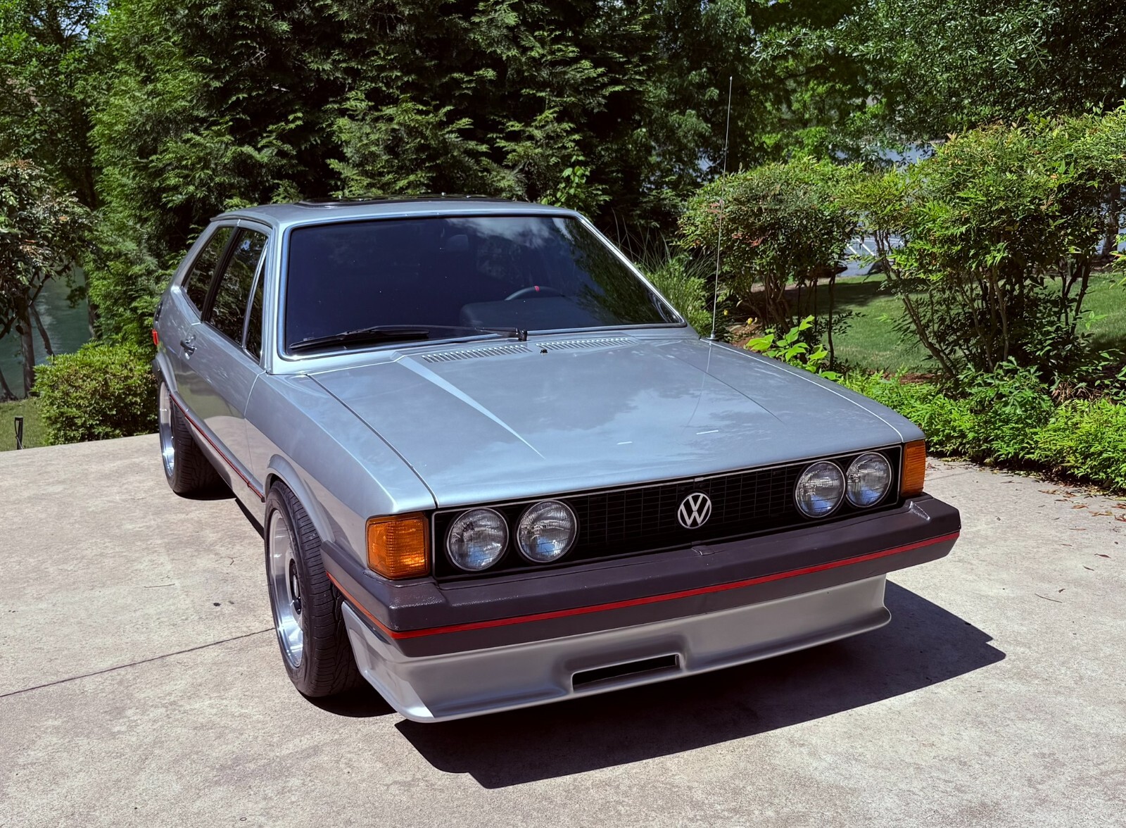Volkswagen-Scirocco-1978-Coupe-2