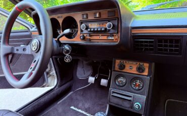 Volkswagen-Scirocco-1978-Coupe-23