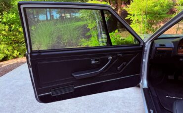 Volkswagen-Scirocco-1978-Coupe-28