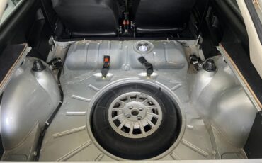 Volkswagen-Scirocco-1978-Coupe-36