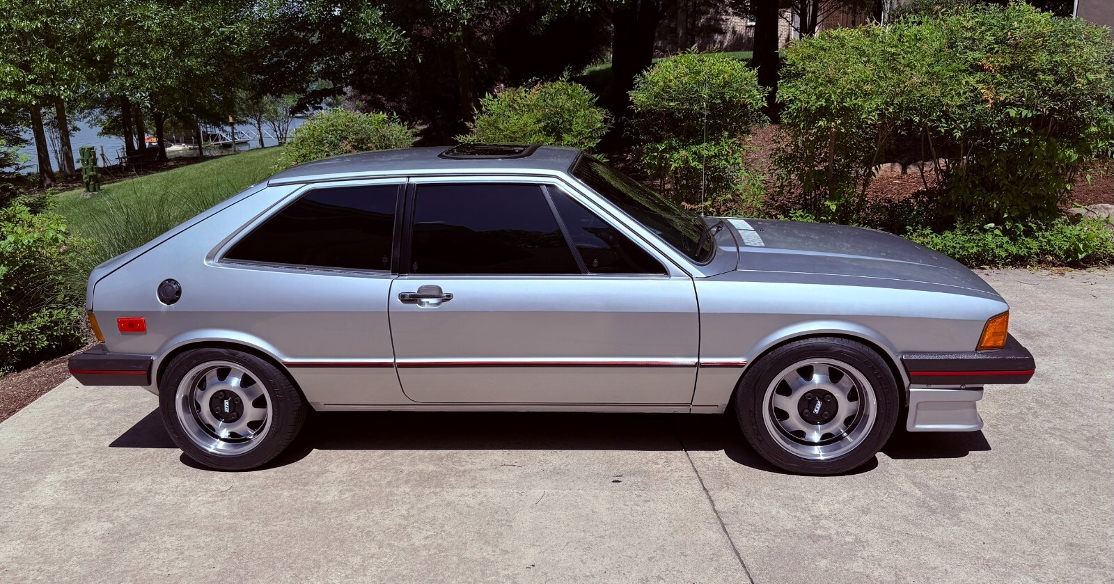 Volkswagen-Scirocco-1978-Coupe-4