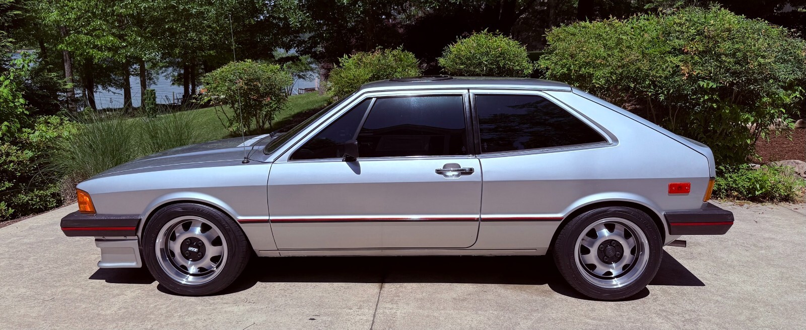 Volkswagen-Scirocco-1978-Coupe-9