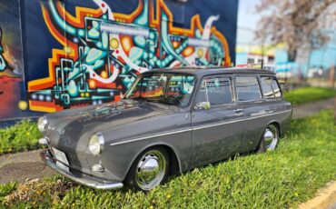 Volkswagen-Squareback-1968-grey-3
