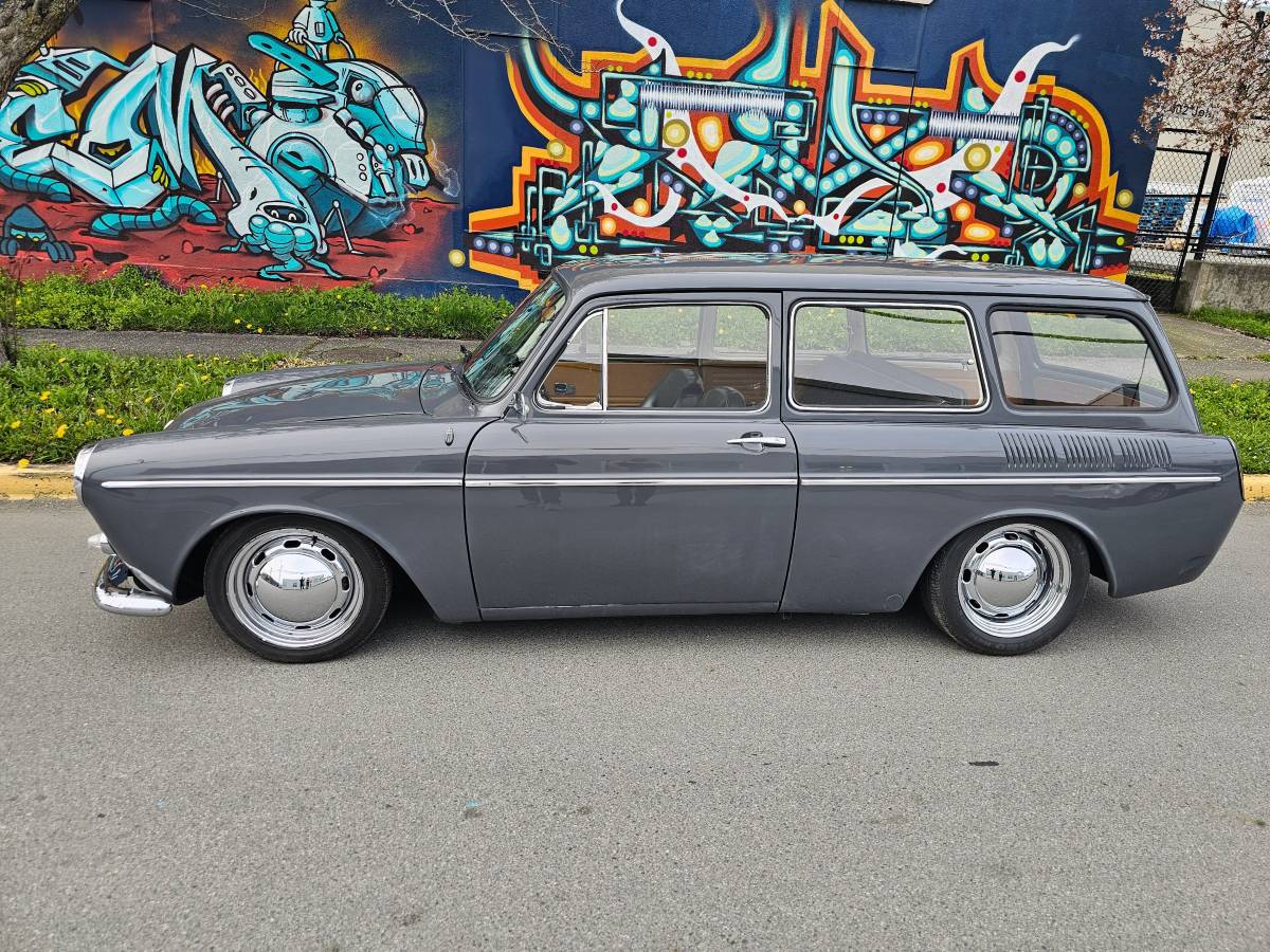 Volkswagen-Squareback-1968-grey-4