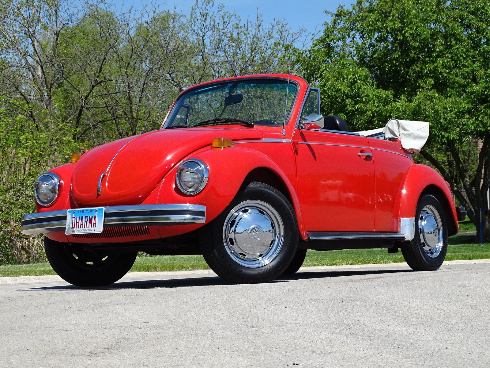 Volkswagen-Super-Beetle-1979-Convertible-10
