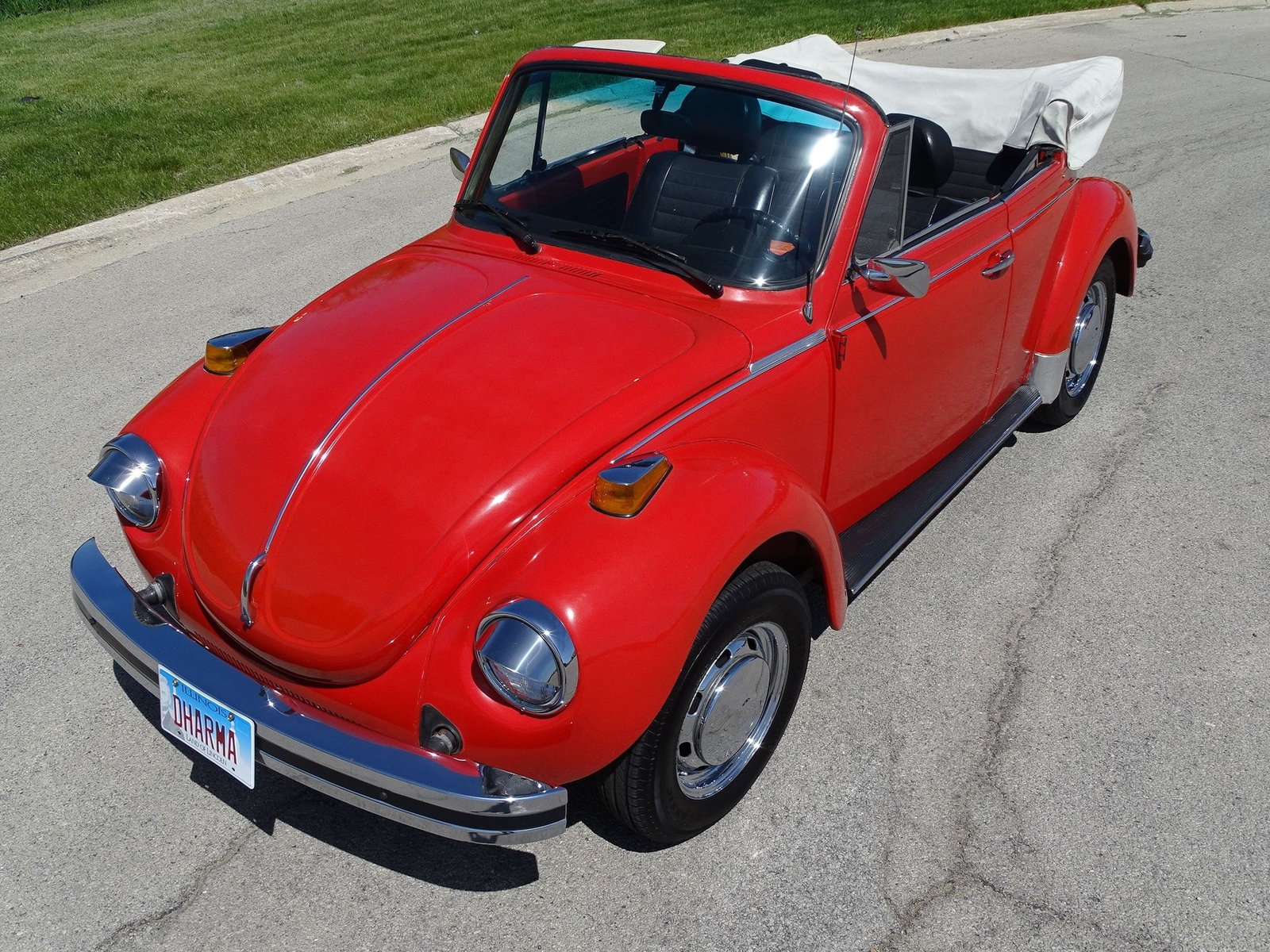 Volkswagen-Super-Beetle-1979-Convertible-21